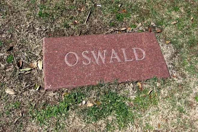 Lim Harvey Oswaldov grob