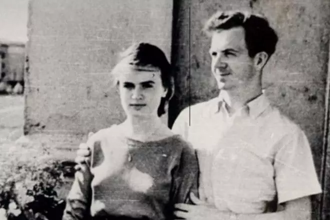 Lee Harvey Oswald en zijn vrouw Marina