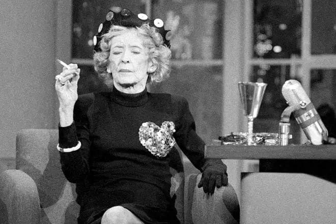 Bett Davis in old age
