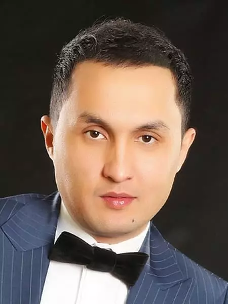 Bakhrom Nazarov - Foto, Biografi, Urip pribadi, lagu, berita 2021