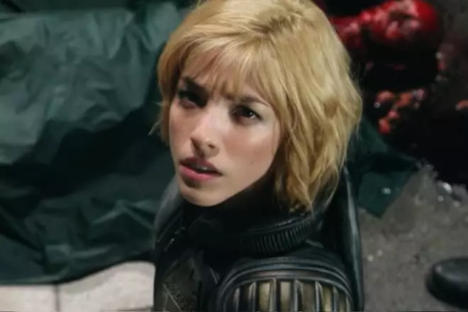 Olivia Tirly在電影中“法官Dredd”