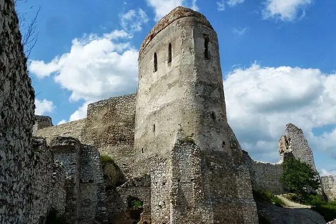 Věž, kde byla Elizabeth Batori zavřená