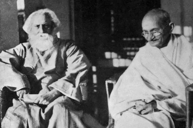 Rabindranat tagoore a Mahatma Gandhi