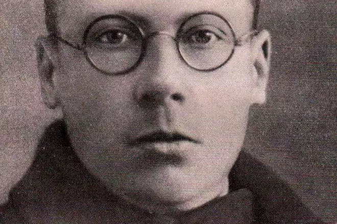 Nikolai Zabolotsky mewn ieuenctid