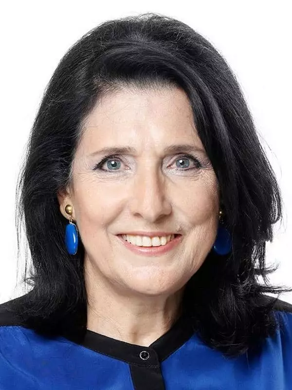 Salome Zurabishvili - foto, biografie, osobní život, zprávy, prezident Gruzie 2021