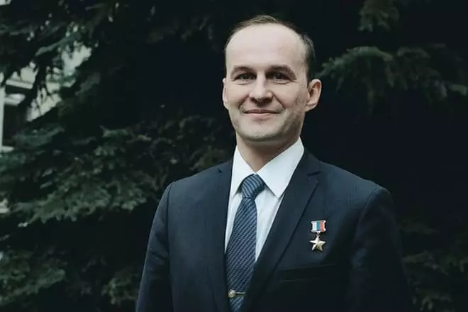 Sergey Ryazan.