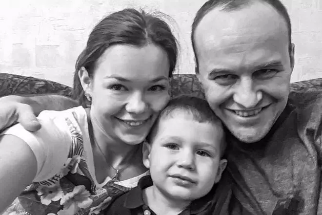 Sergey Ryazansky dengan keluarga