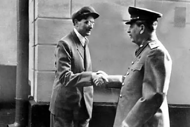 Mikhail Suslov en Joseph Stalin