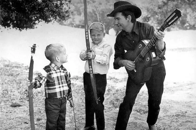 Roy Orbison avec des fils