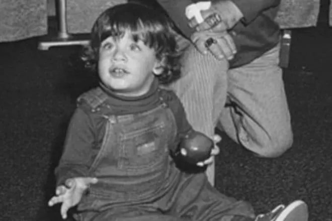 Simon Helberg gyermekkorban