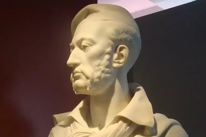 Bust Theodore Zhriko.