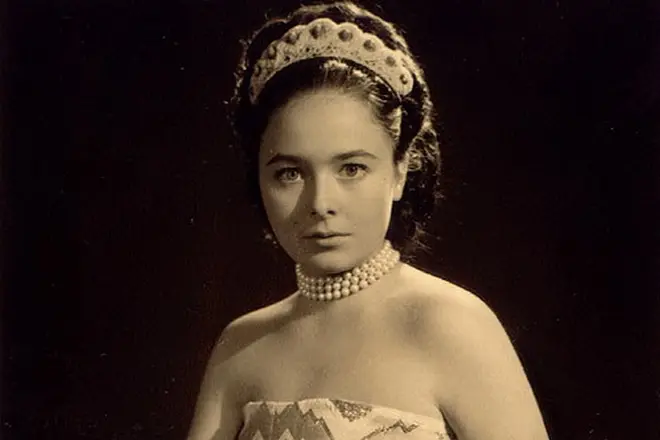Maria Romanova en la juventud
