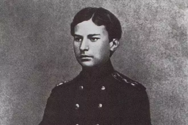 Vasily Vereshchagin ក្នុងវ័យកុមារភាព