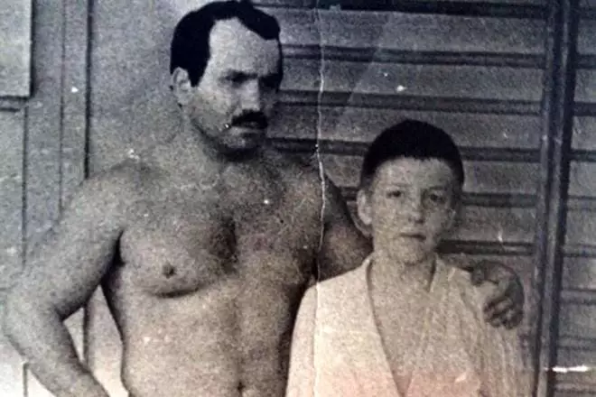 Andrei Turchak in childhood and his coach