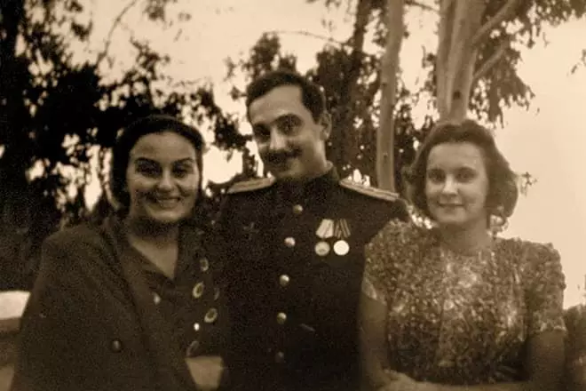 Nino Beria, Sergo Beria and Marfa Peshkov