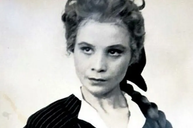 Maria Vinogradov noortes