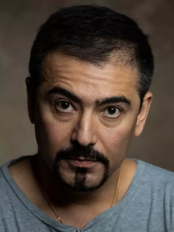 Farhad Mahmudov - foto, biografie, persoonlike lewe, nuus, akteur 2021