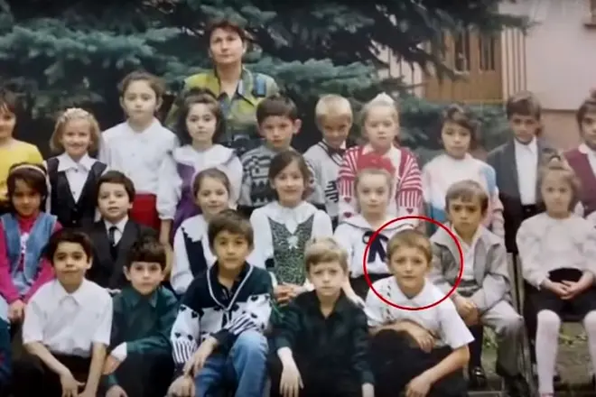 Dalhat Khalayev en la infància