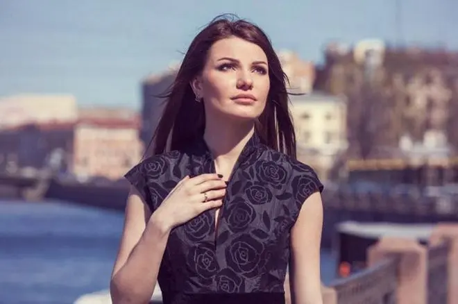 Şarkıcı Victoria Chenetsova