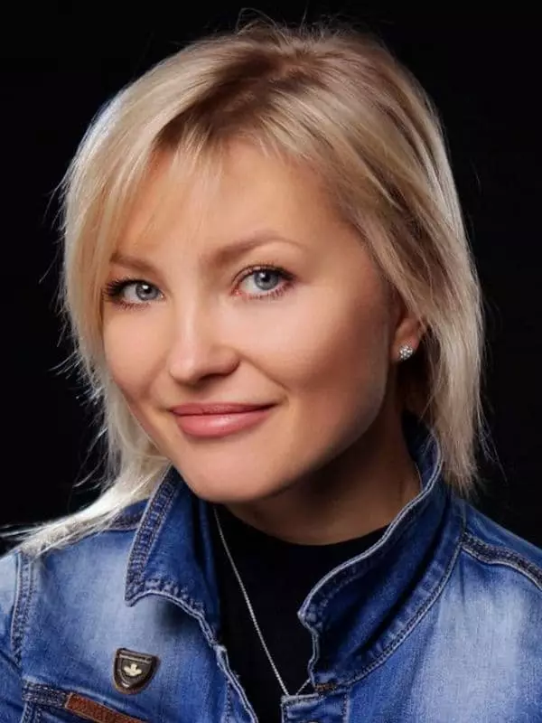 Svetlana Brojanova - Biografi, Foto, Kehidupan Peribadi, Berita, Filemografi 2021