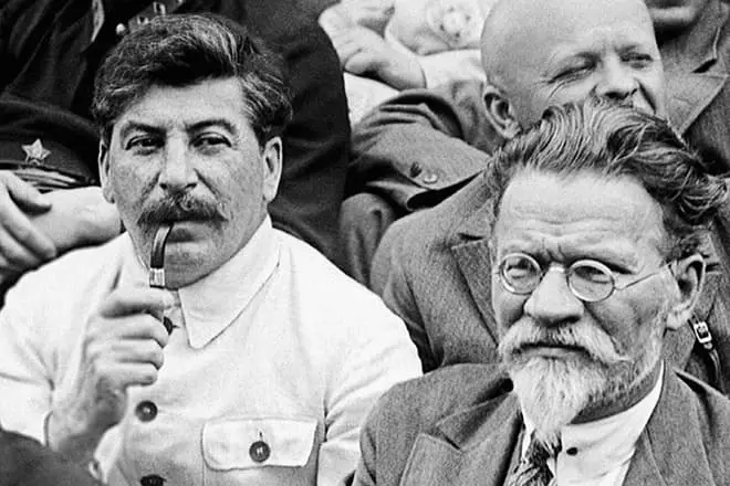 Joseph Stalin dan Mikhail Kalinin