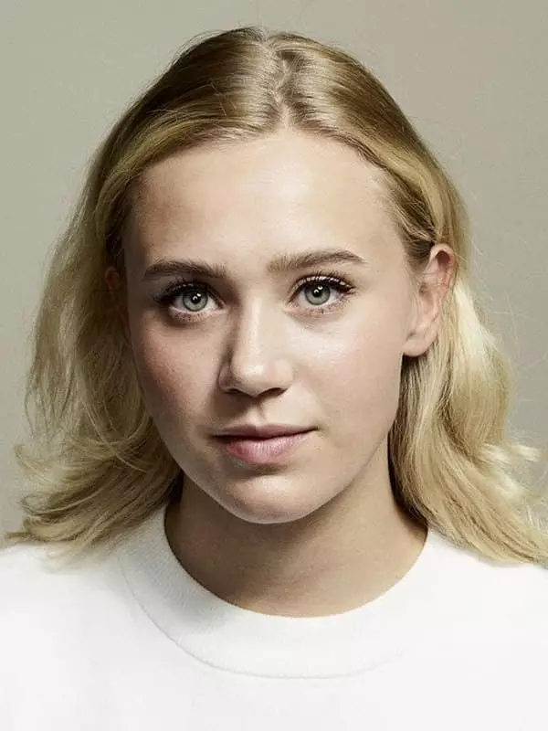 Yusafina Frida pettersen - Biography, Saripika, Fiainana manokana, Vaovao, filmography 2021