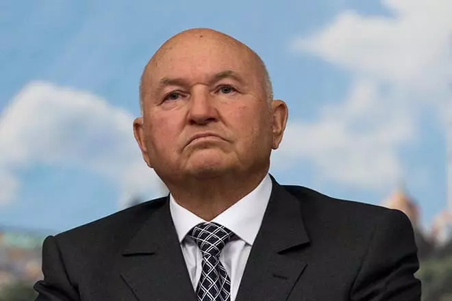 Yuri luzhkov