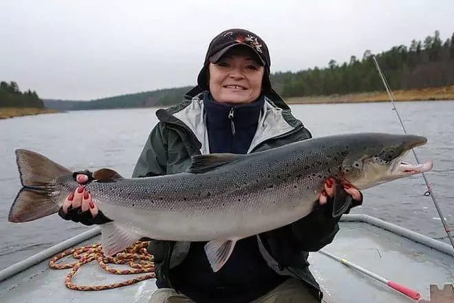 Marina Kovtun fishing
