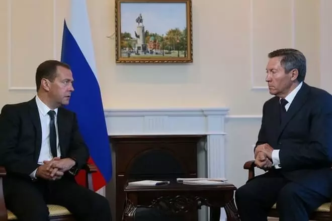 Дмитрий Медведев һәм Олег Королев