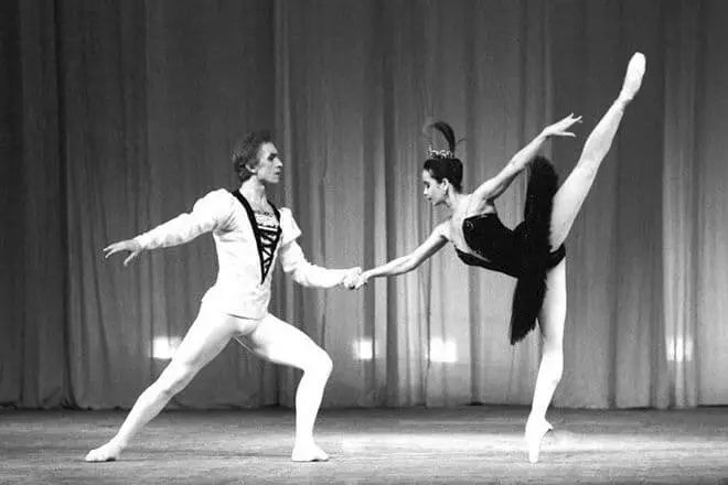Vjatšeslav Gordeev - elulugu, foto, isiklik elu, uudised, ballett 2021 14044_4