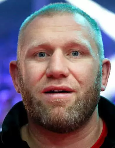 Sergej Kharitonov - Foto, biografi, lajme, jeta personale, MMA Fighter 2021