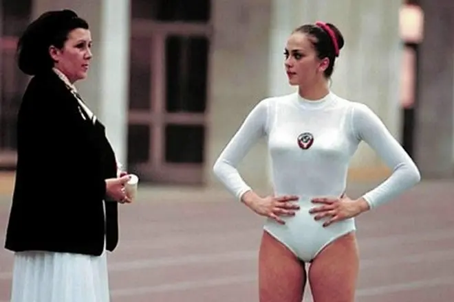 Coach Albina Desdygina og gymnastikk Irina Derjugina