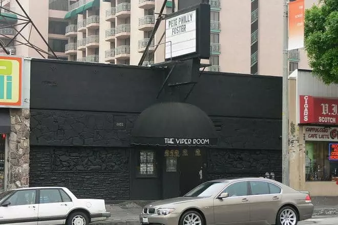 Клуб «Viper Room», у якого Рівер знепритомнів