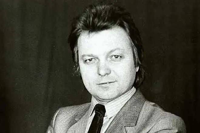 Yuri Malikov gaztaroan