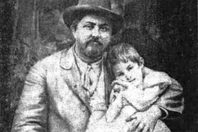 Dmitri Mamin-Sibiyak cu fiica lui Alenushka