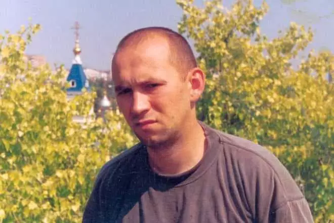 亚历山大·Zorguguev在青年时期