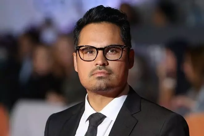 Glumac Michael Peña