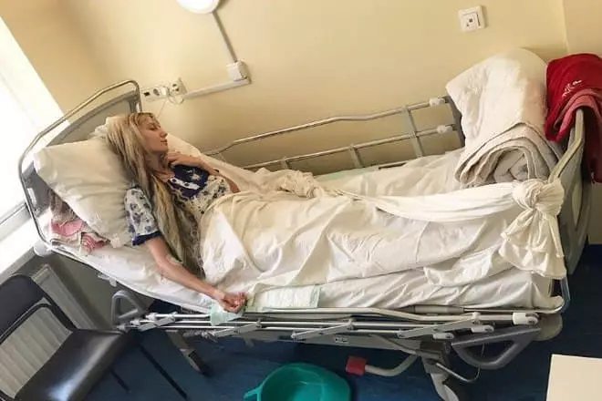 Лама Сафонова в лікарні