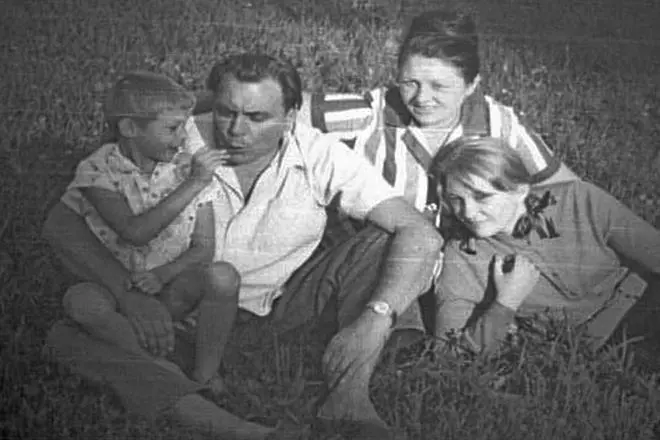 Evgeny Matveyev with his wife and children