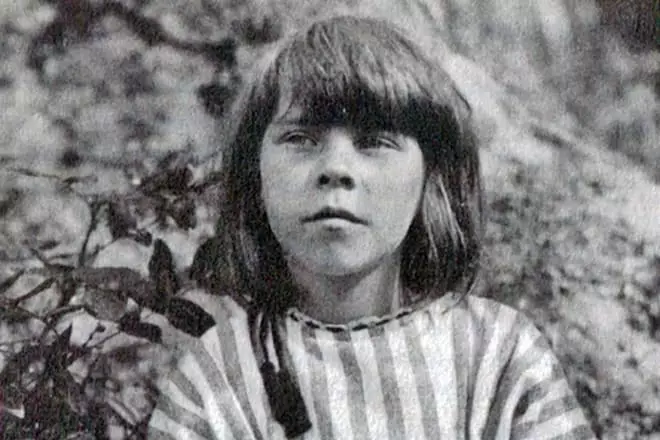 Tuva Jansson在童年时期