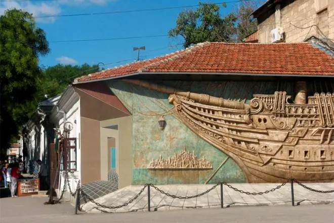 Feodosia'da Alexander Yeşil Edebi ve Anıt Müzesi