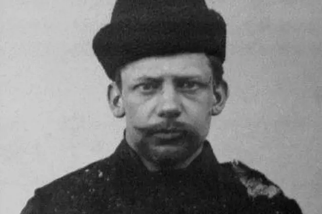 恐怖分子伊万kalyaev.