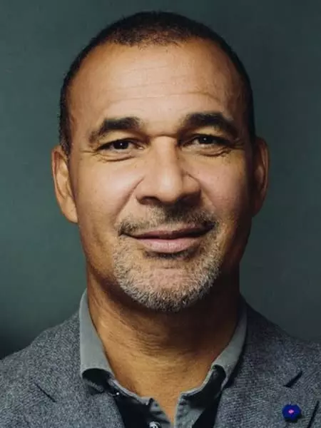 Ruud Gullit - Biography, Photo, Personal Life, News, Football 2021