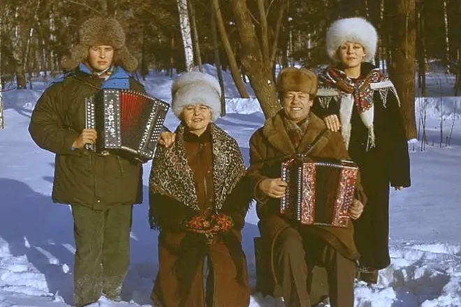 Gennady Zavolokin, su esposa Svetlana y los niños.