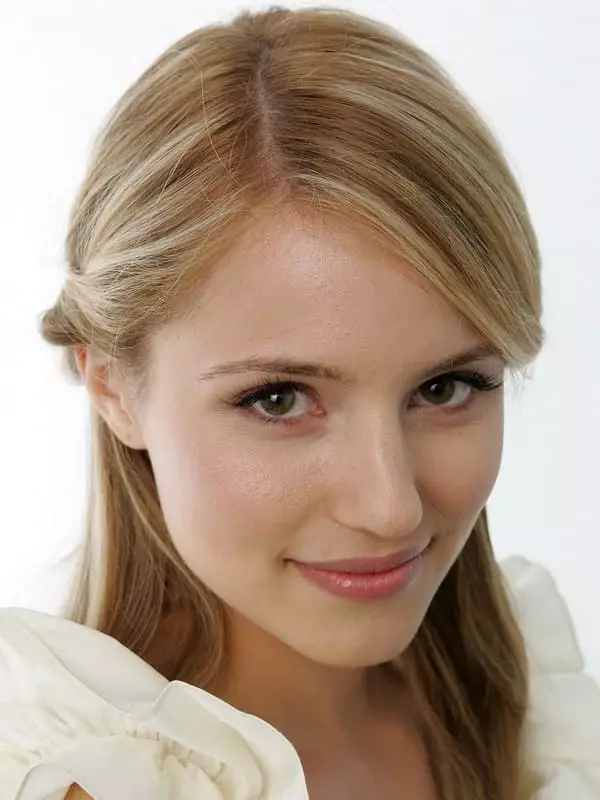 Dianna Agron - Biografia, argazkia, bizitza pertsonala, berriak, Filmografia 2021