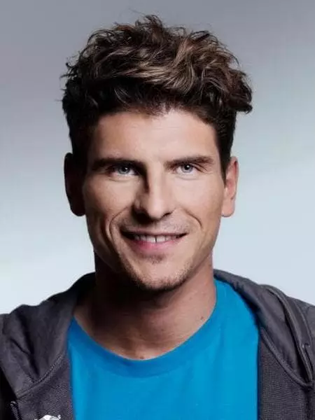 Mario Gomez - Biografi, Foto, Personlig Liv, Nyheter, Fotball 2021