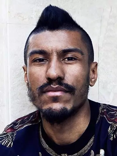 Paulinho - biografiya, ifoto, ubuzima bwite, amakuru, umupira wamaguru 2021