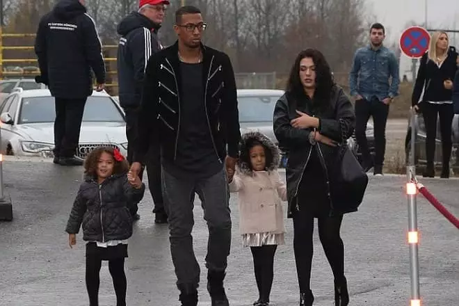 Jerle Boateng met familie