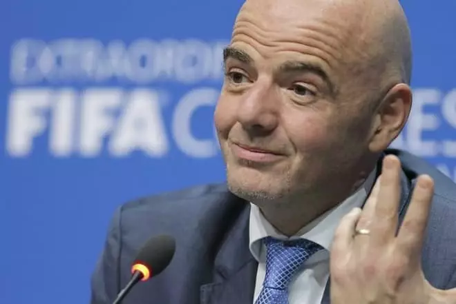 Gianni Infantino ameolewa