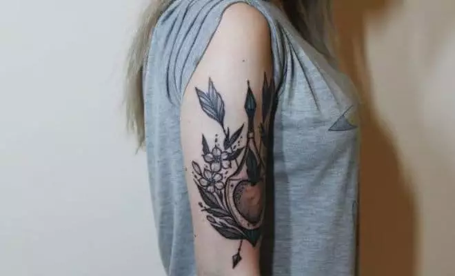 Viens no tetovējumiem Milena Chizhova